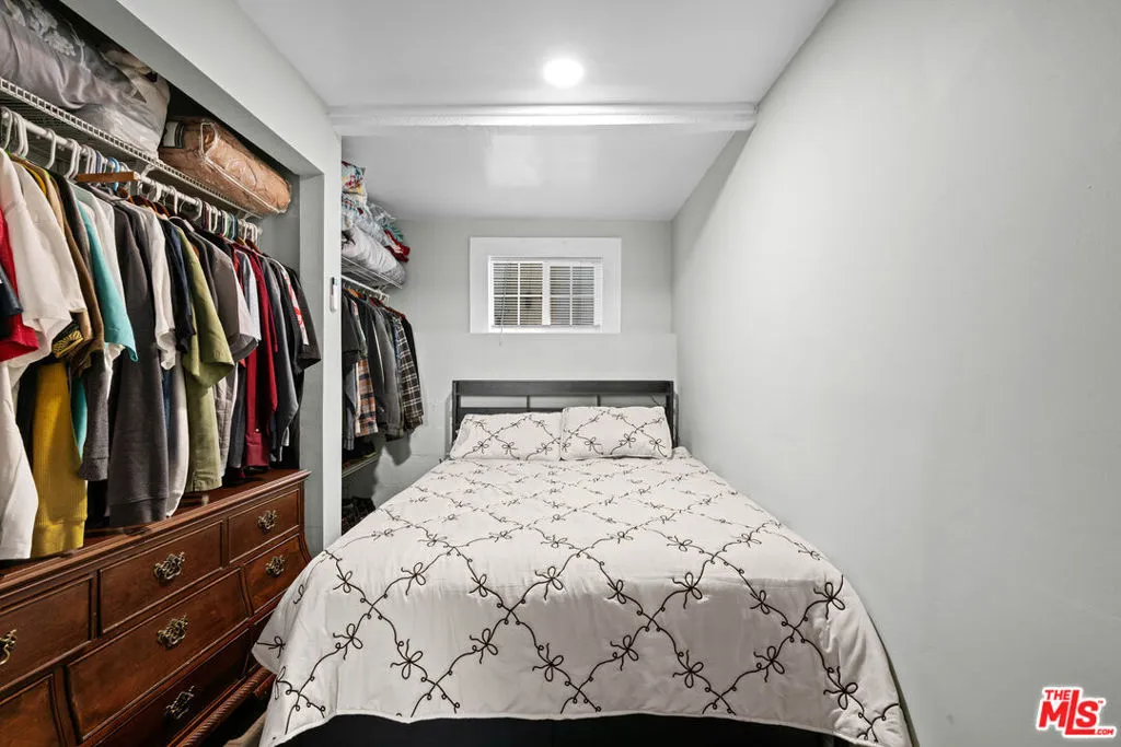 816 Terrace 49, Los Angeles, California 90042 home-pic-26